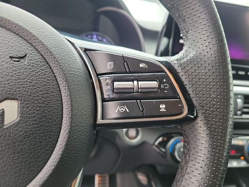 Used 2024 Kia Forte GT-Line FWD image 24