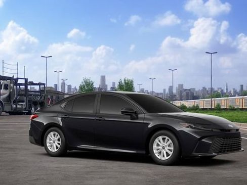 New 2026 Toyota Camry LE image 15