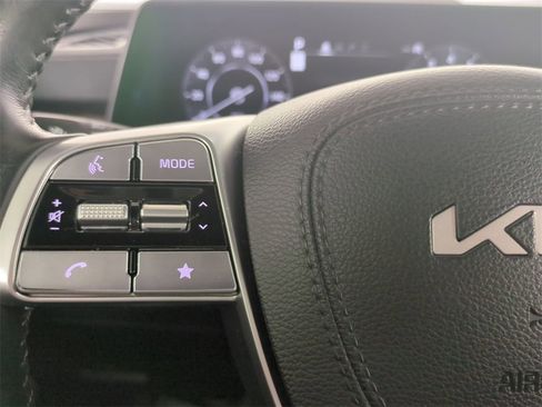 Used 2023 Kia Telluride SX image 34