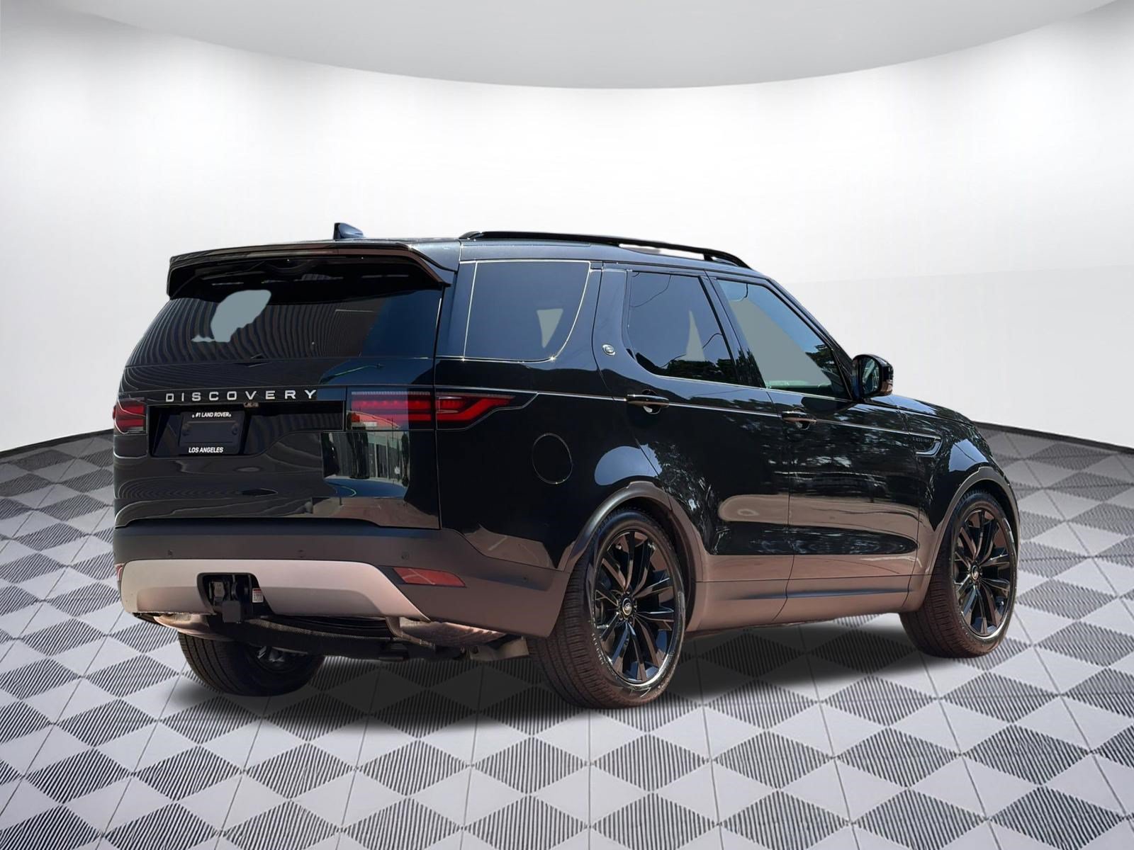 New 2026 Land Rover Discovery S AWD/4WD image 9