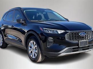 New 2026 Ford Escape Active video 1