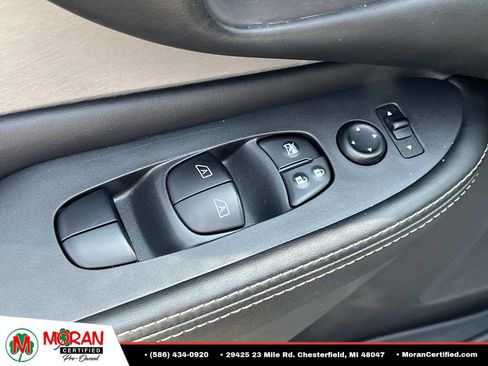 Used 2020 Nissan Murano SV AWD/4WD image 15