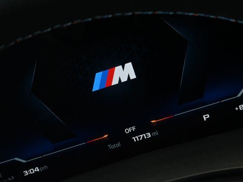 Used 2025 BMW X7 M60i w/ Climate Comfort Package AWD/4WD image 36