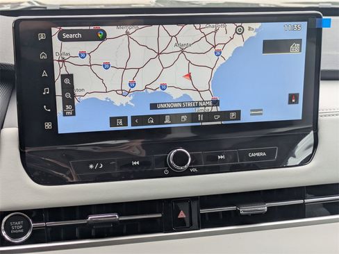 New 2025 Mitsubishi Outlander SE image 24