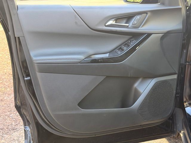 Used 2026 Chevrolet Equinox LT FWD image 22