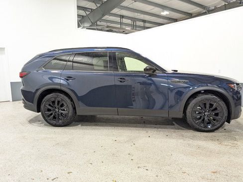 New 2025 MAZDA CX-90 3.3 Turbo w/ Premium Sport Pkg image 2