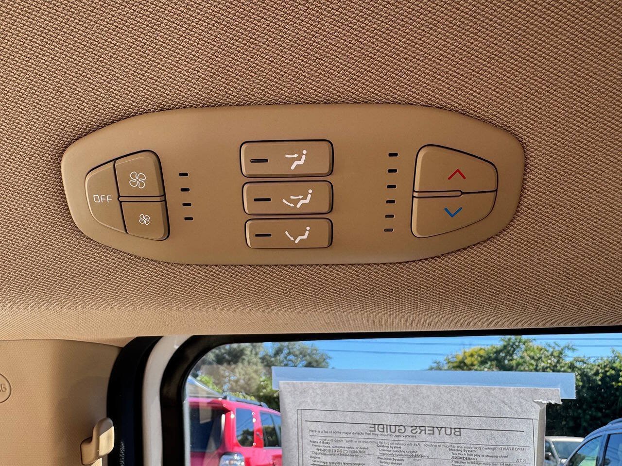 Used 2016 Kia Sedona LX FWD image 15