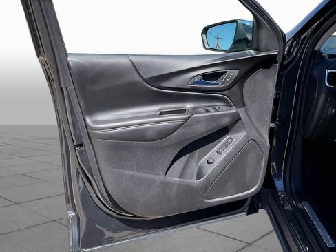 Used 2020 Chevrolet Equinox Premier FWD image 21