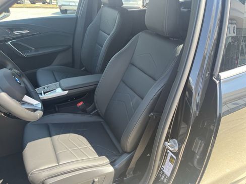 Certified 2025 BMW X1 xDrive28i w/ Technology Package image 14