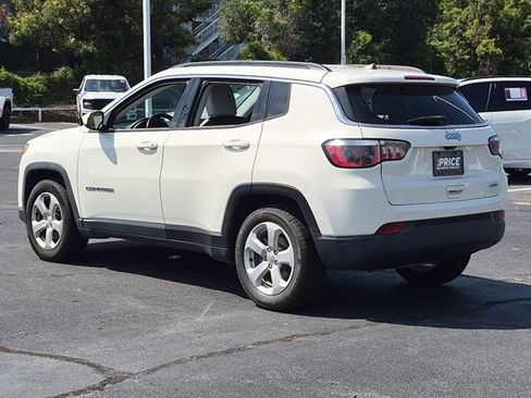 Used 2019 Jeep Compass Latitude FWD image 7