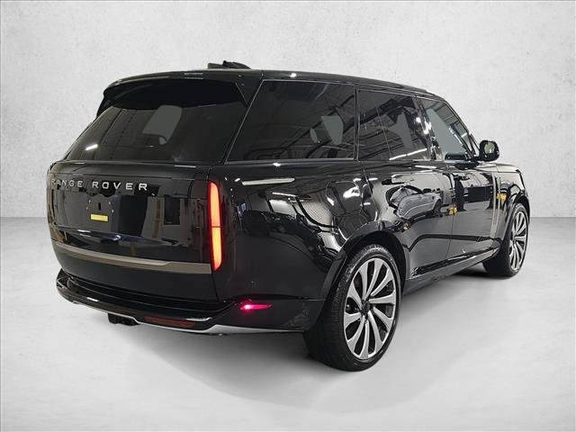 New 2026 Land Rover Range Rover SE AWD/4WD image 5