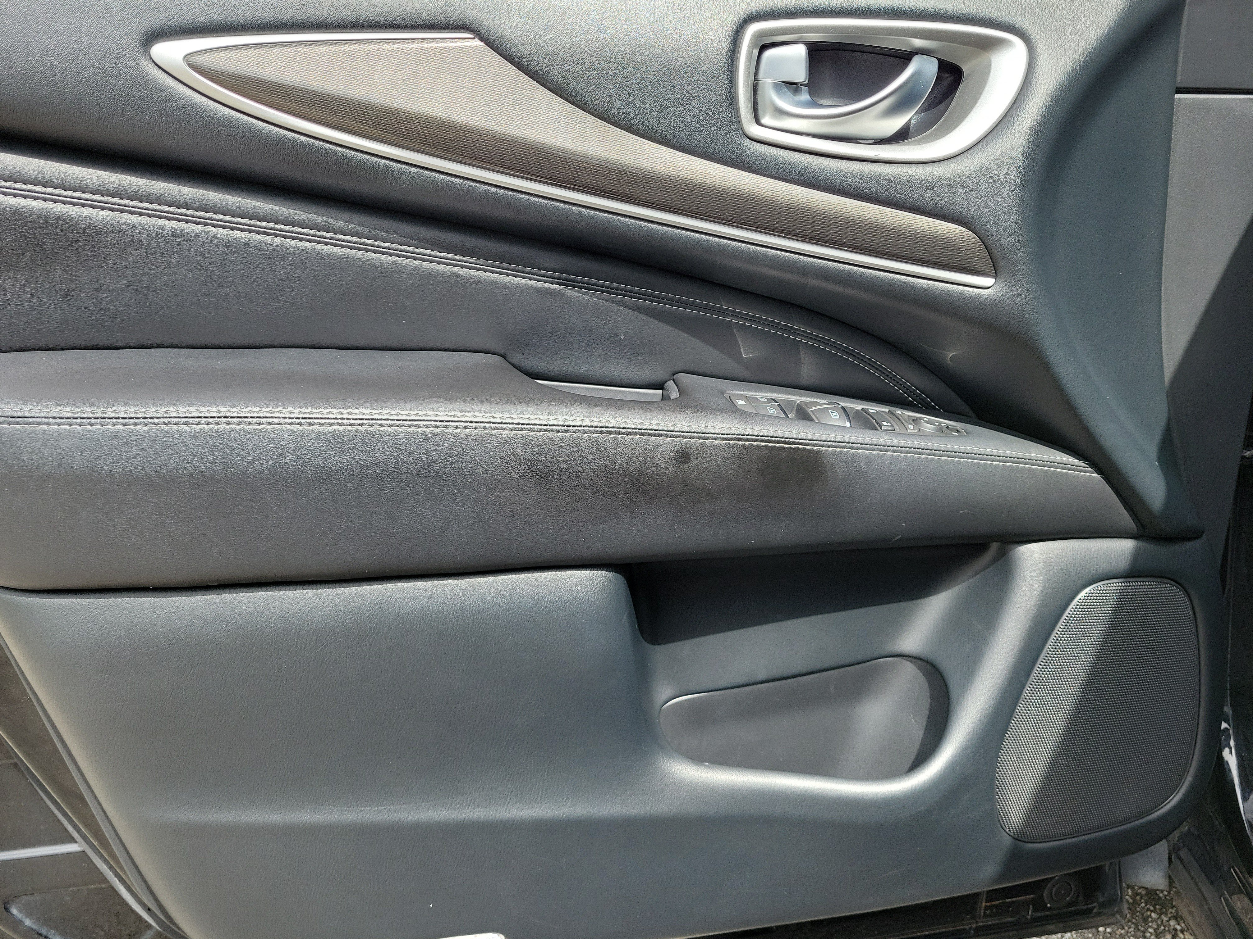 Used 2020 INFINITI QX60 Pure FWD image 16