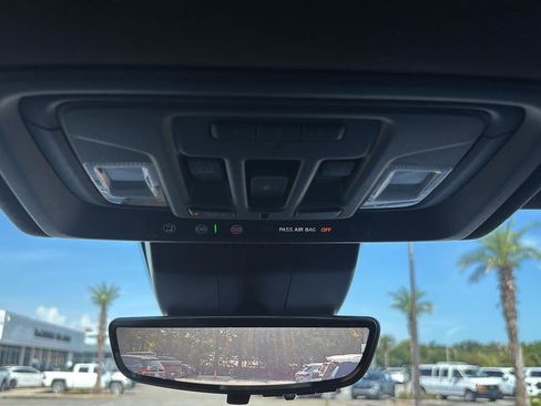 Used 2024 GMC Sierra 1500 AT4X image 38