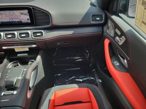 New 2026 Mercedes-Benz GLE 53 AMG 4MATIC image 15