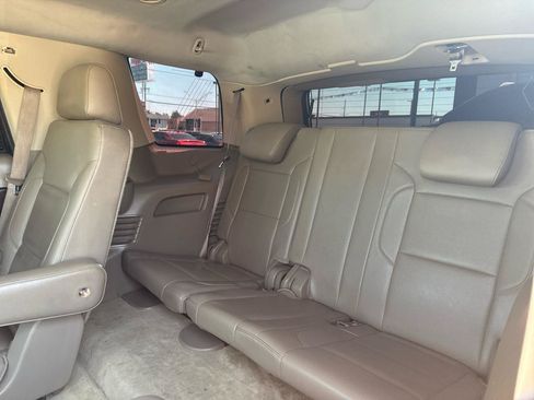 Used 2015 Chevrolet Tahoe LTZ RWD image 18