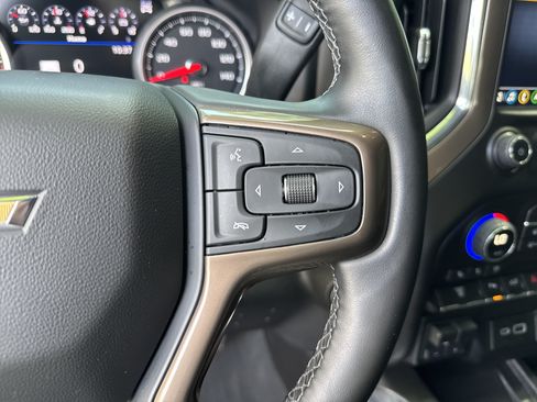 Used 2023 Chevrolet Silverado 2500 High Country AWD/4WD image 26