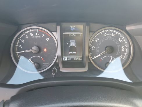 Certified 2023 Toyota Tacoma TRD Sport w/ Technology Package image 30