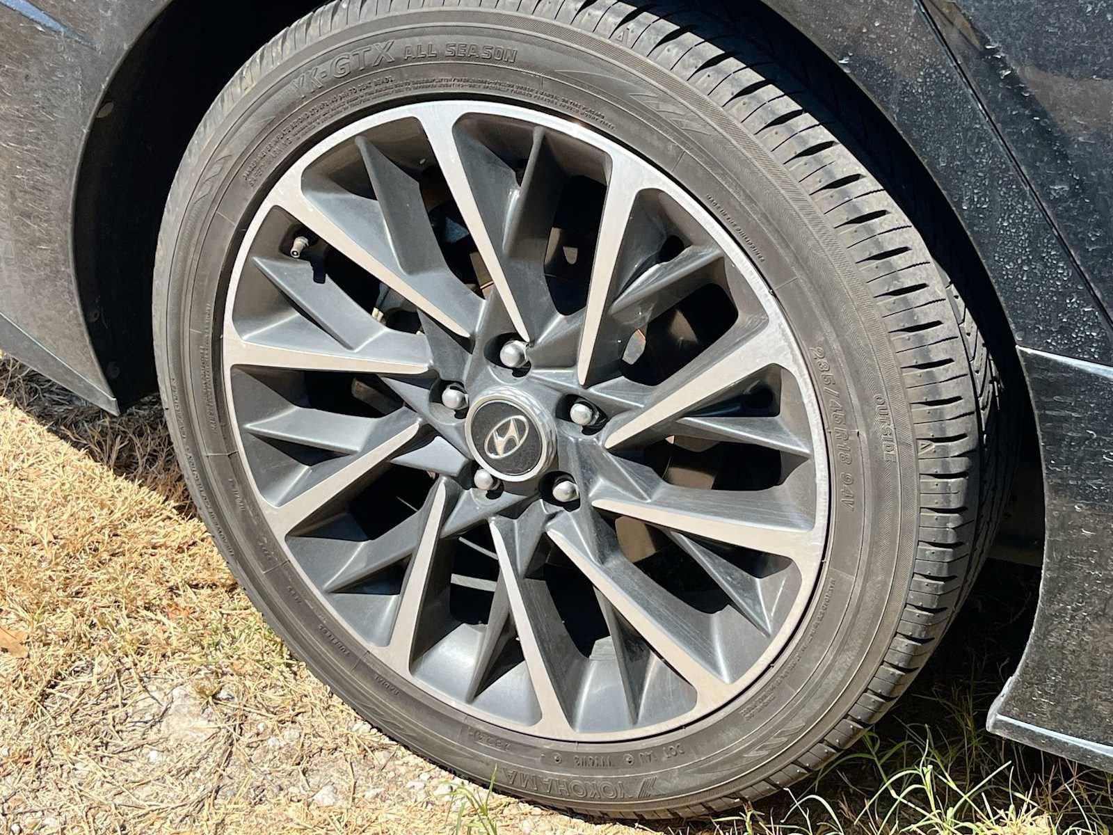 Used 2021 Hyundai Sonata Limited w/ Cargo Package FWD image 4