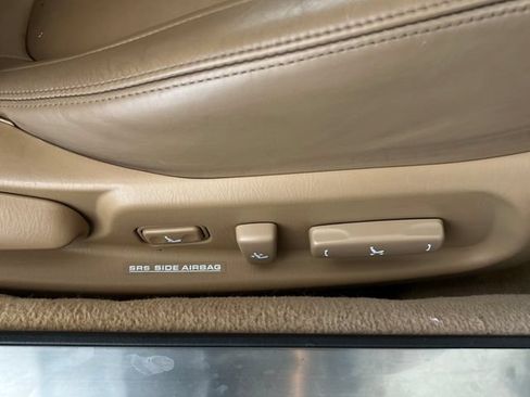 Used 2006 Lexus SC 430 Convertible w/ Preferred Accessory Pkg RWD image 39