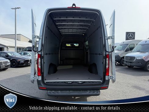 New 2025 Mercedes-Benz Sprinter 2500 image 17