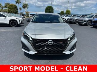 Used 2025 Nissan Altima 2.5 SR FWD video 2