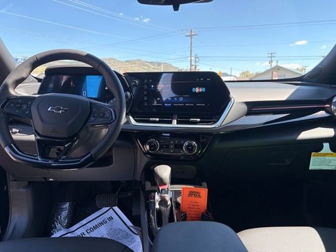 New 2026 Chevrolet Trax RS FWD image 13