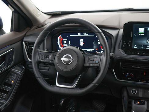 Used 2023 Nissan Rogue Platinum AWD/4WD image 15
