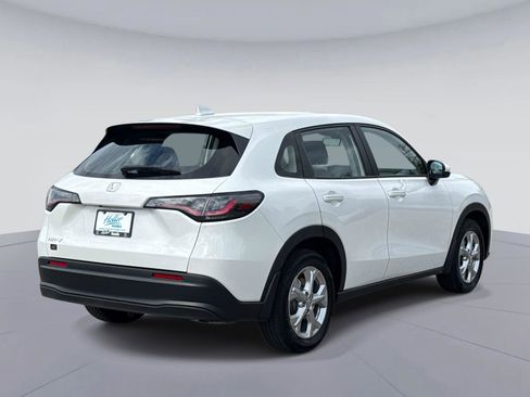 Certified 2023 Honda HR-V LX image 4