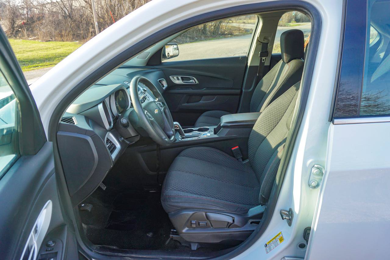 Used 2013 Chevrolet Equinox LS FWD image 15
