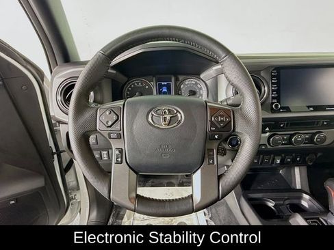 Used 2023 Toyota Tacoma TRD Pro image 11