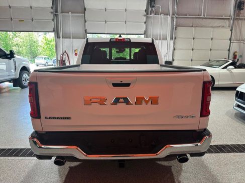 Used 2026 RAM 1500 Laramie AWD/4WD image 6