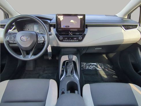 Used 2024 Toyota Corolla LE FWD image 13