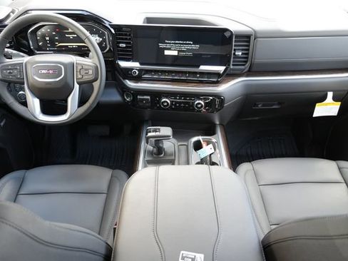 New 2026 GMC Sierra 1500 Elevation w/ Elevation Premium Package image 2