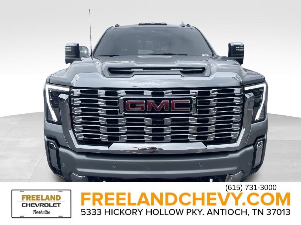 Used 2024 GMC Sierra 2500 Denali w/ Denali Reserve Package AWD/4WD image 9