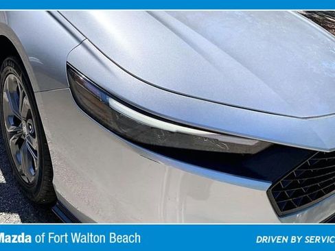 Used 2023 Honda Accord EX image 32