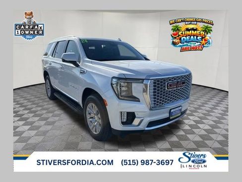 Used 2024 GMC Yukon Denali w/ LPO, Floor Liner Package AWD/4WD image 1