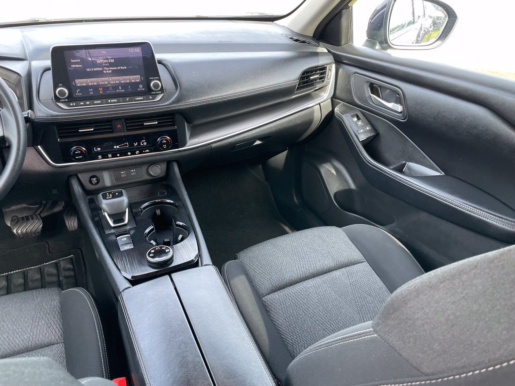 Certified 2024 Nissan Rogue SV AWD/4WD image 8