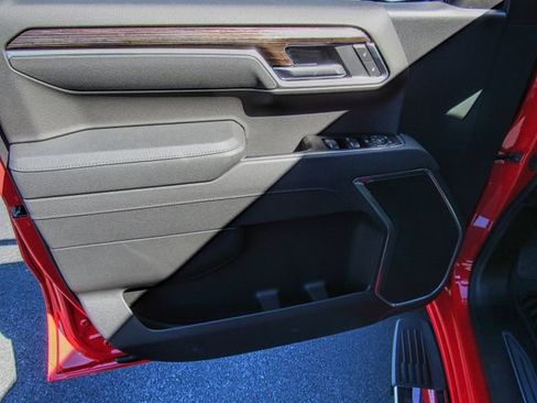 New 2026 GMC Sierra 1500 SLE w/ X31 Off-Road Package image 14