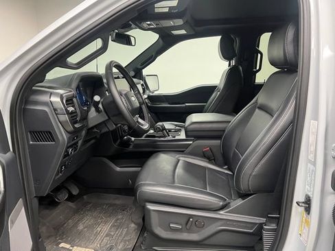 Used 2025 Ford F150 Lariat AWD/4WD image 19