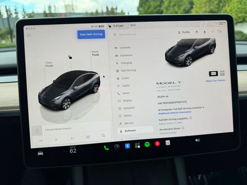 Used 2023 Tesla Model Y Long Range AWD/4WD image 36