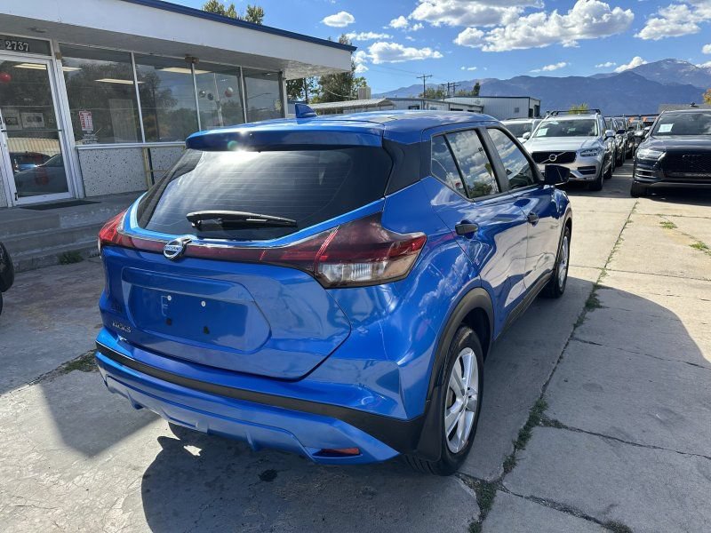 Used 2021 Nissan Kicks S FWD image 7