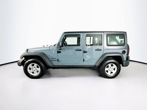 Used 2014 Jeep Wrangler Unlimited Sport AWD/4WD image 4