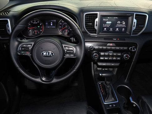 Used 2018 Kia Sportage EX FWD image 18