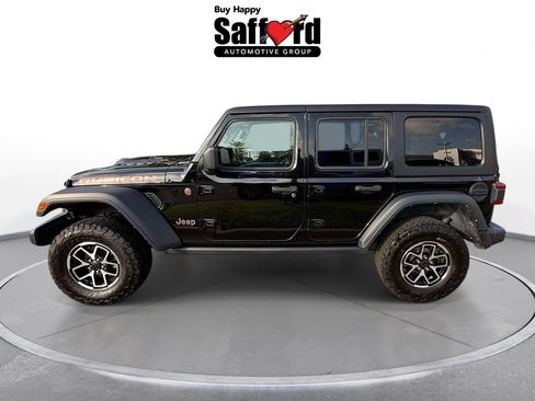 Used 2025 Jeep Wrangler Unlimited Rubicon AWD/4WD image 5