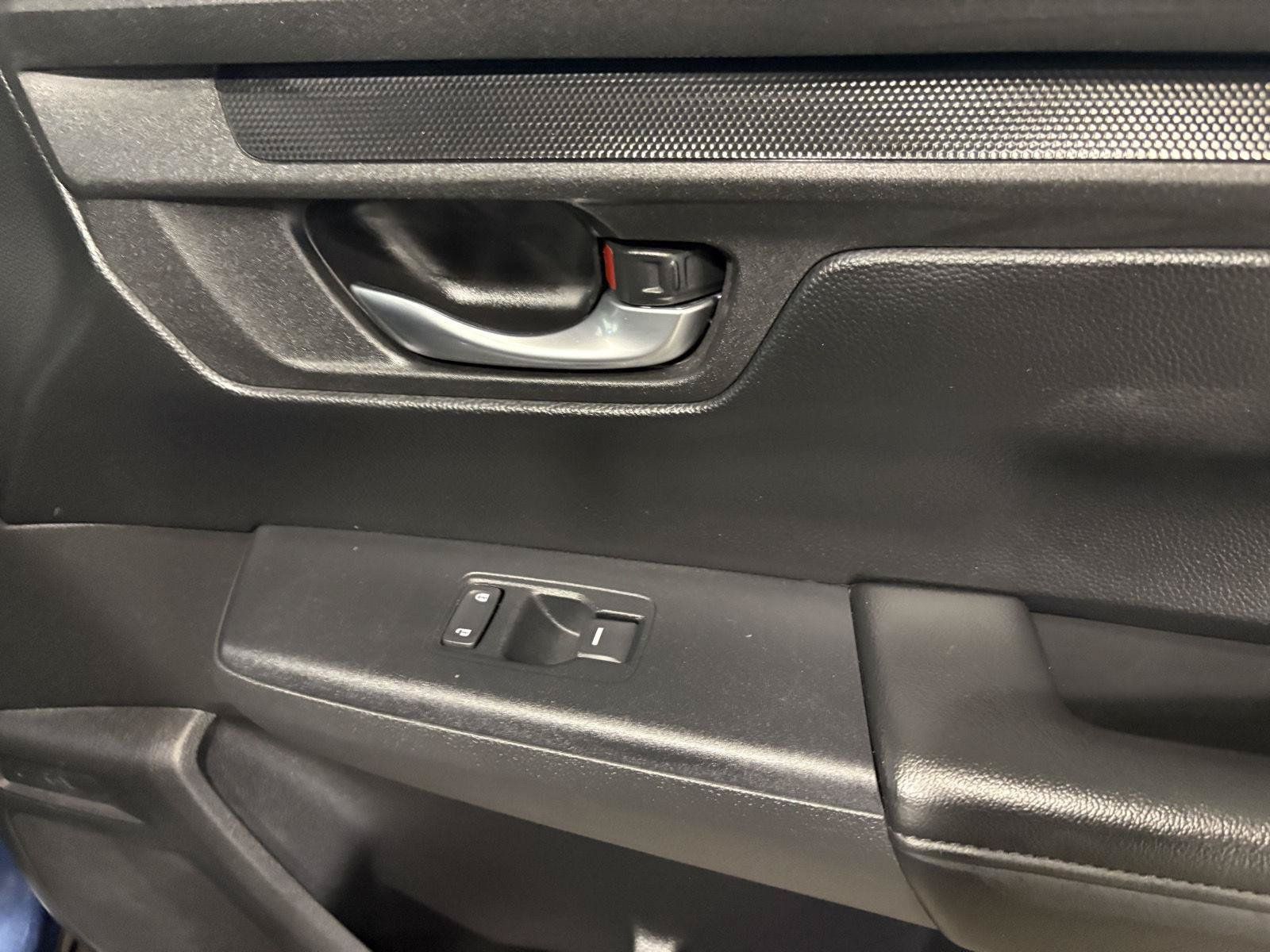 Used 2024 Honda CR-V EX image 39