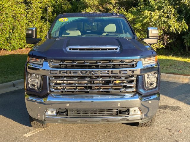 Used 2020 Chevrolet Silverado 2500 LTZ w/ LTZ Premium Package AWD/4WD image 2