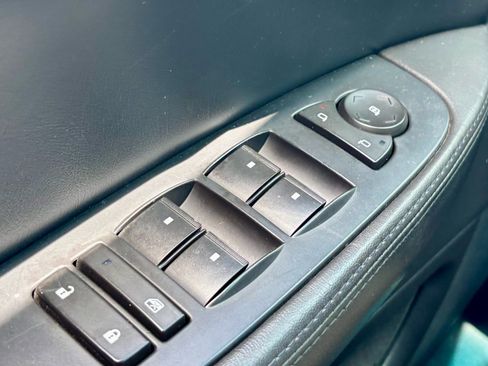 Used 2011 Cadillac DTS Hearse image 21