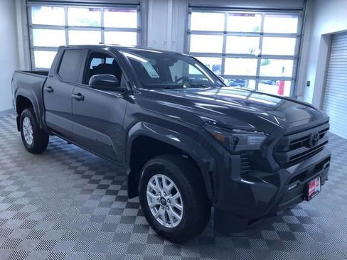 New 2026 Toyota Tacoma SR5 AWD/4WD image 7