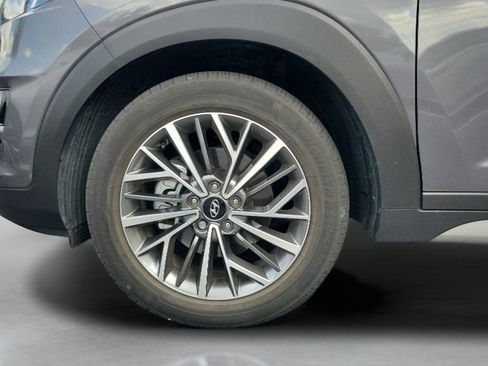 Certified 2021 Hyundai Tucson Ultimate w/ Cargo Package FWD image 4