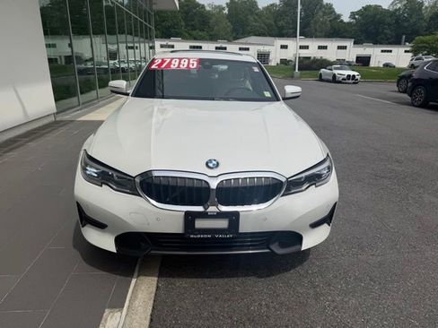 Used 2022 BMW 330i xDrive Sedan w/ Driving Assistance Package AWD/4WD image 3